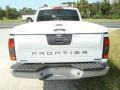 Cloud White - Frontier SE Crew Cab Photo No. 7