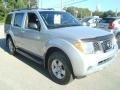 2005 Silver Lightning Metallic Nissan Pathfinder XE  photo #11