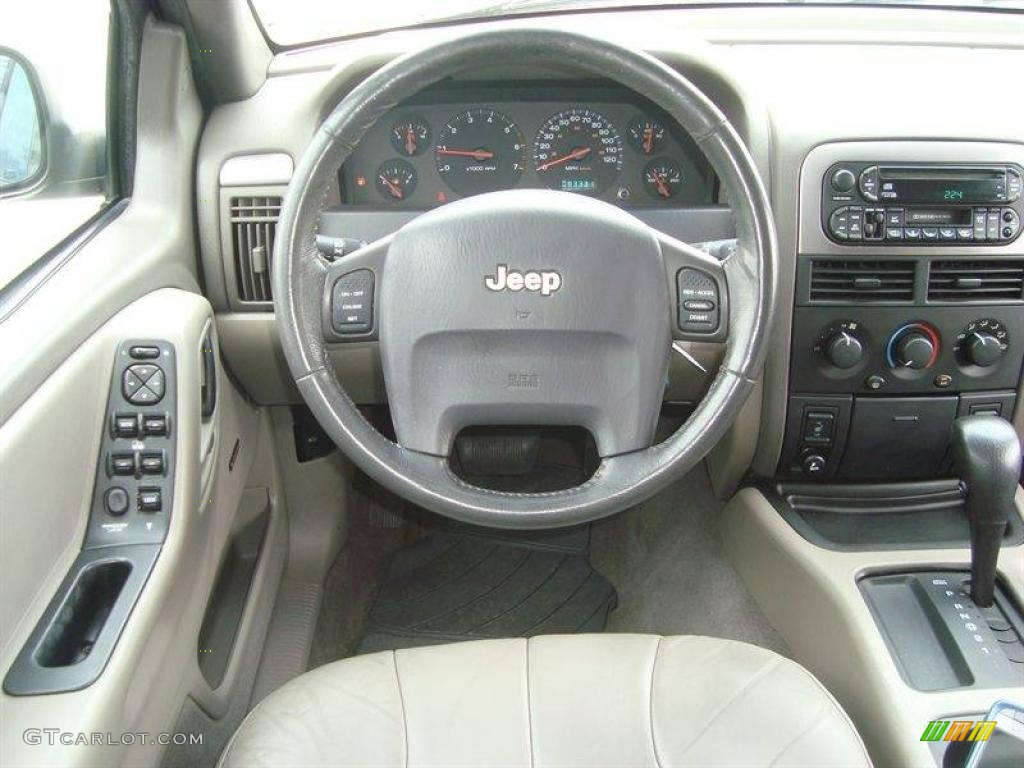 2001 Grand Cherokee Laredo - Steel Blue Pearl / Taupe photo #6