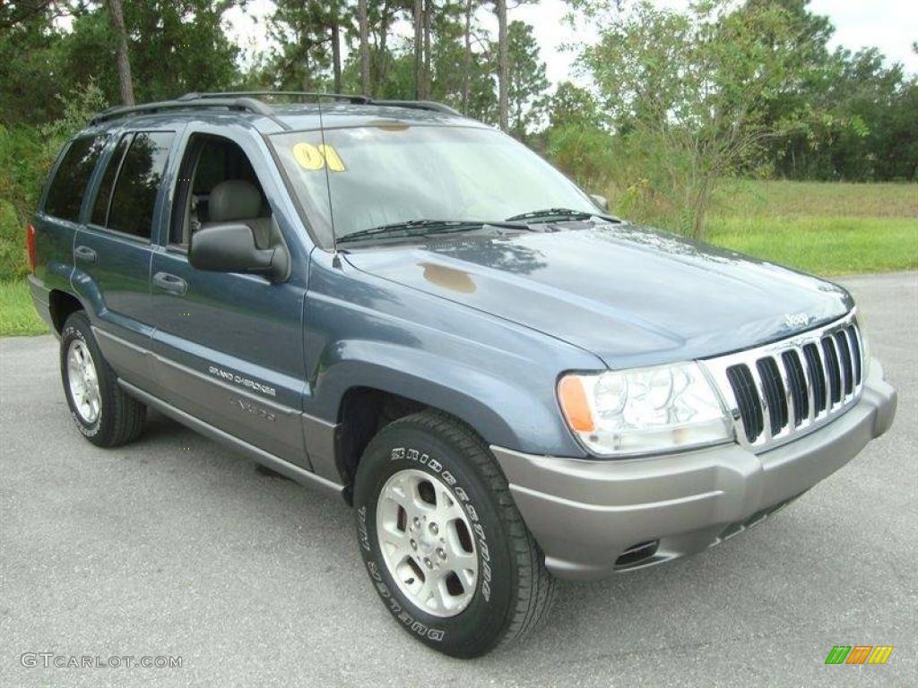 2001 Grand Cherokee Laredo - Steel Blue Pearl / Taupe photo #11
