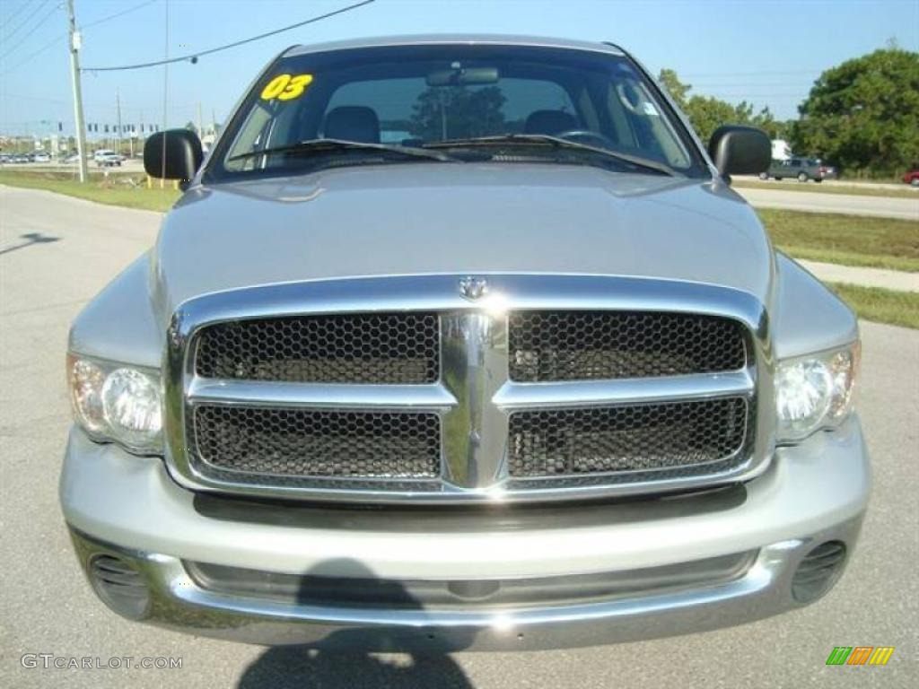2003 Ram 1500 SLT Quad Cab - Bright Silver Metallic / Dark Slate Gray photo #11