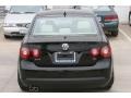 Black - Jetta SE Sedan Photo No. 11