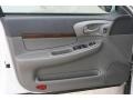 2004 White Chevrolet Impala   photo #43