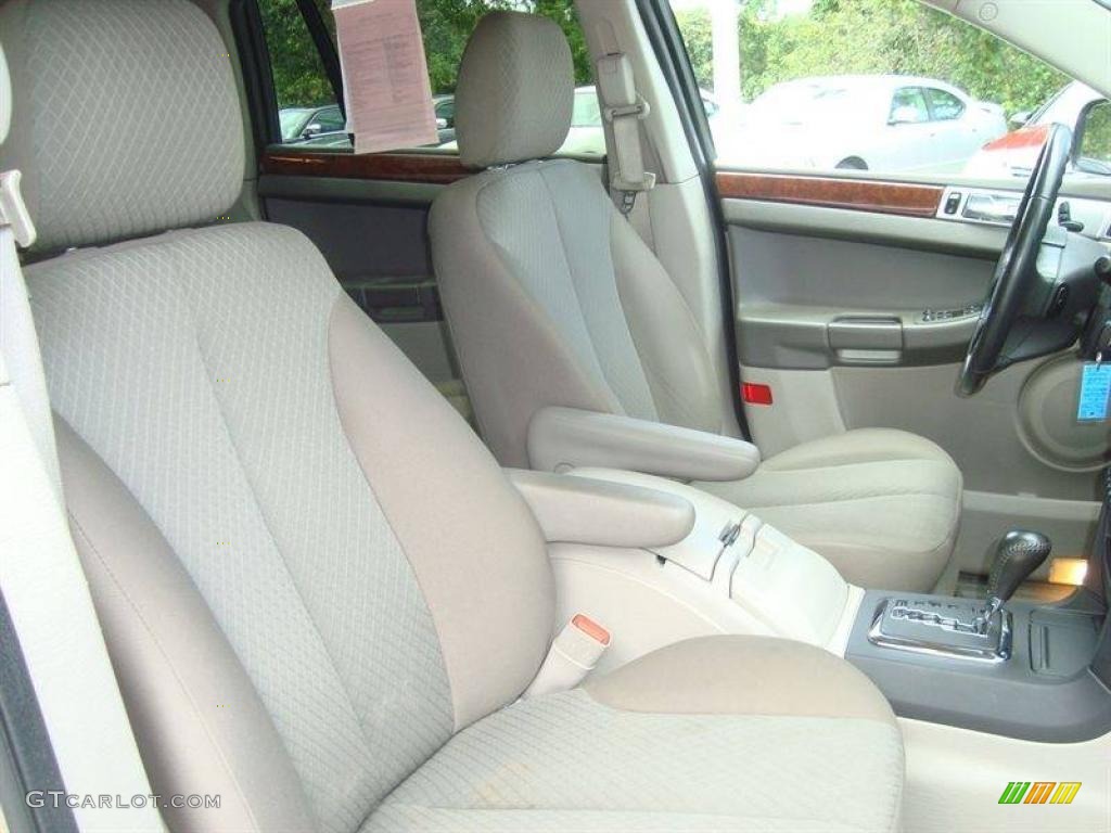 2006 Pacifica Touring - Linen Gold Metallic Pearl / Light Taupe photo #12
