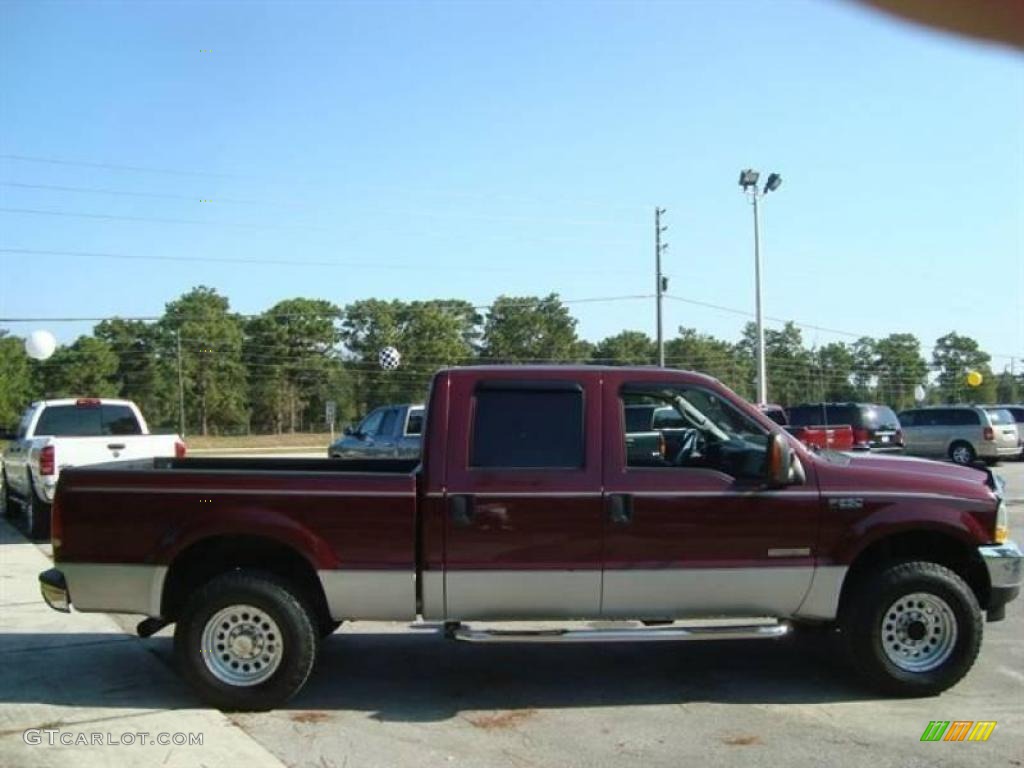 2004 F250 Super Duty XLT Crew Cab 4x4 - Dark Toreador Red Metallic / Medium Flint photo #8