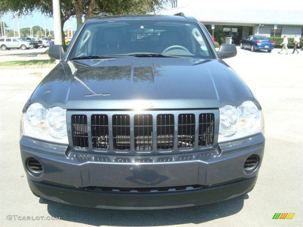 2007 Grand Cherokee Laredo - Steel Blue Metallic / Medium Slate Gray photo #13