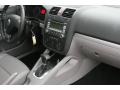 2008 Platinum Grey Metallic Volkswagen Jetta SE Sedan  photo #31