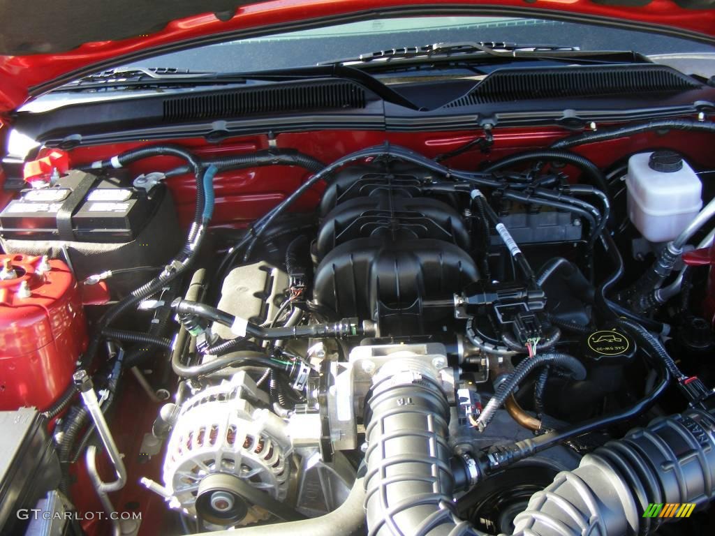 2008 Mustang V6 Deluxe Coupe - Dark Candy Apple Red / Dark Charcoal photo #17