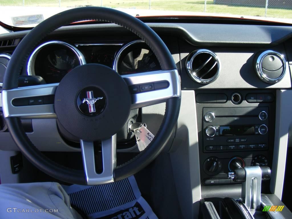 2008 Mustang V6 Deluxe Coupe - Dark Candy Apple Red / Dark Charcoal photo #28