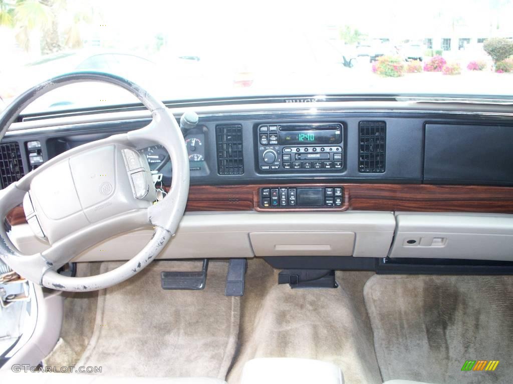 1997 LeSabre Limited - White / Beige photo #17