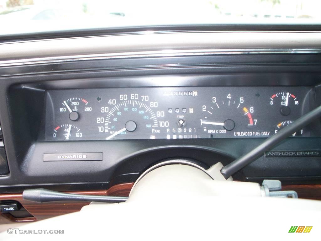 1997 LeSabre Limited - White / Beige photo #20