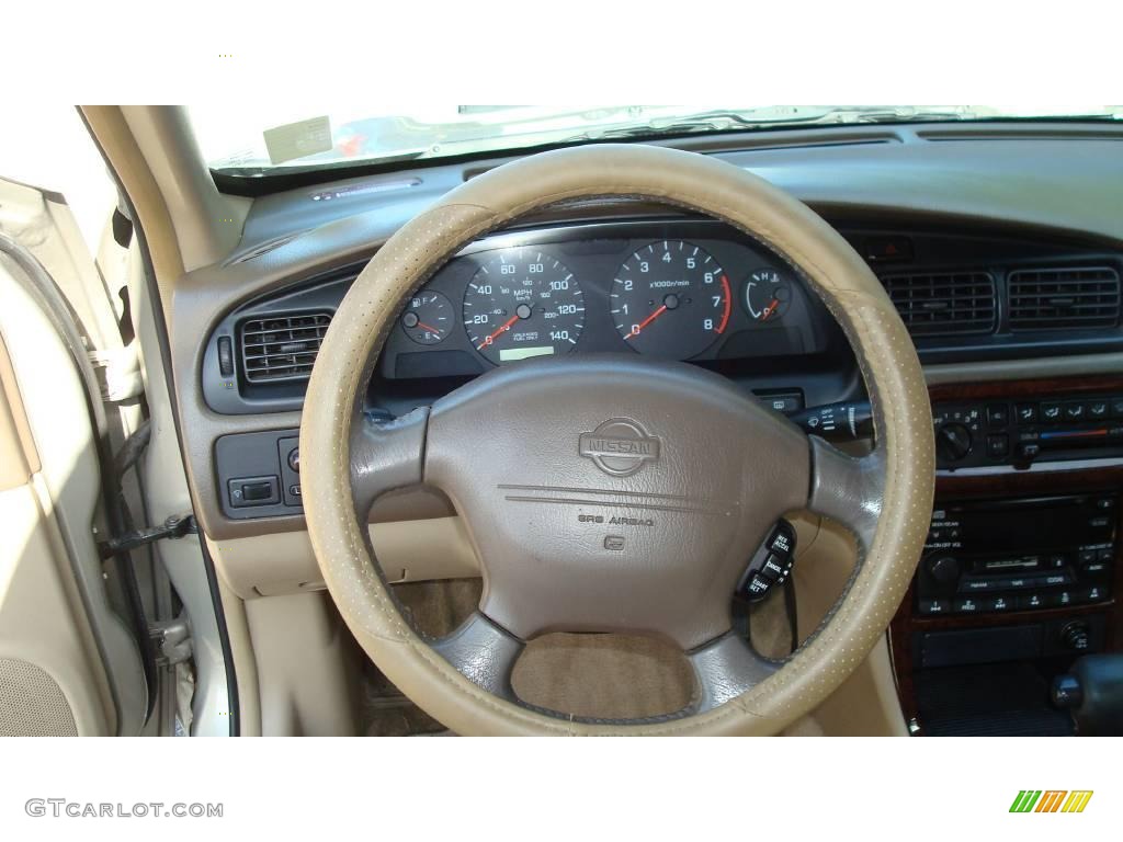 2000 Altima GLE - Sandrift Beige Metallic / Blond photo #11