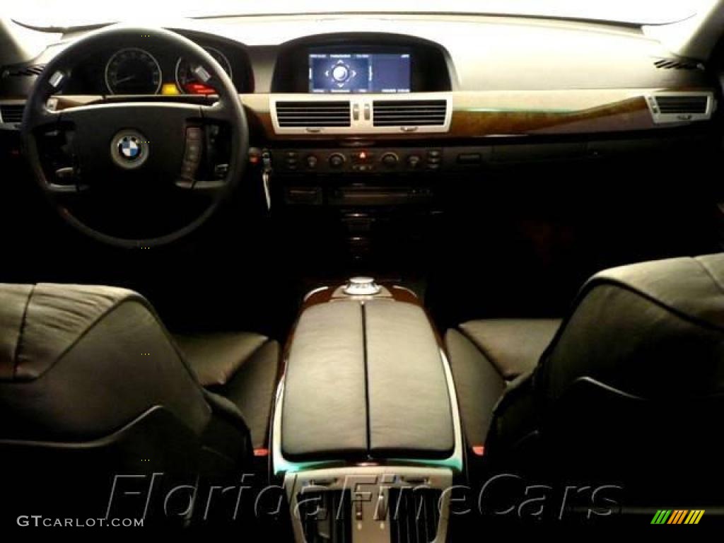 2003 7 Series 745i Sedan - Black Sapphire Metallic / Black/Black photo #15