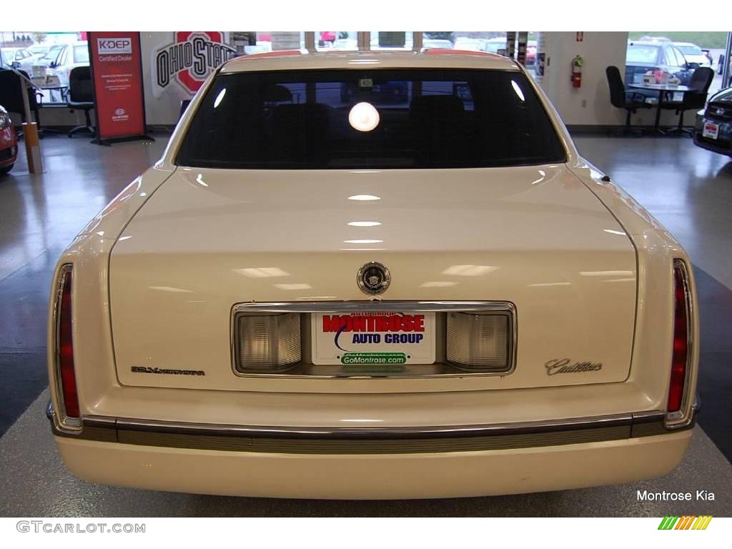 1996 DeVille Sedan - White / Gray photo #5