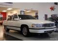 1996 White Cadillac DeVille Sedan  photo #9