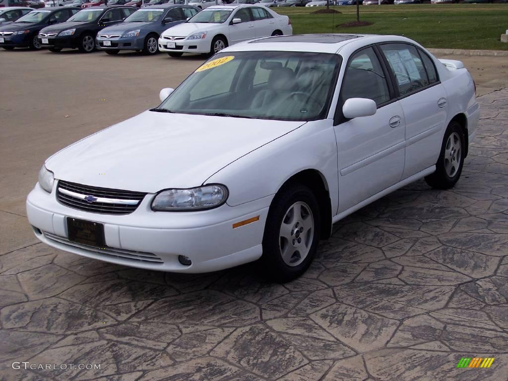 2002 Malibu LS Sedan - Bright White / Neutral photo #3