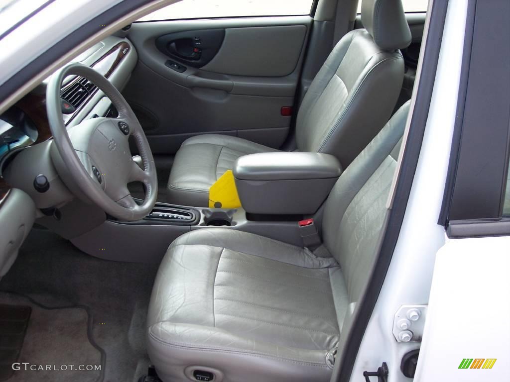 2002 Malibu LS Sedan - Bright White / Neutral photo #15