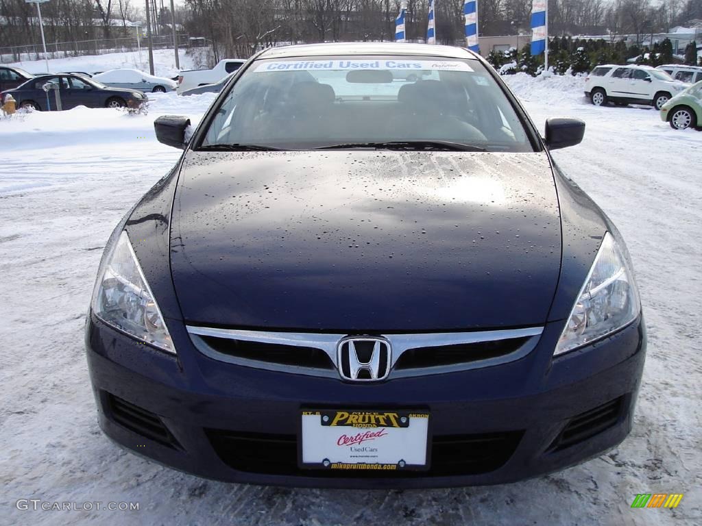 2006 Accord LX Sedan - Royal Blue Pearl / Gray photo #8