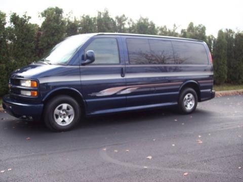 2001 Chevrolet Express 1500 LS Passenger Van Data, Info and Specs