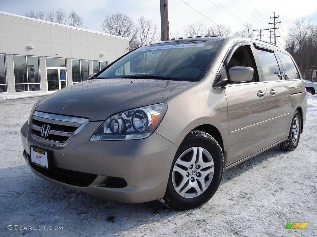 2005 Odyssey EX-L - Desert Rock Metallic / Ivory photo #1