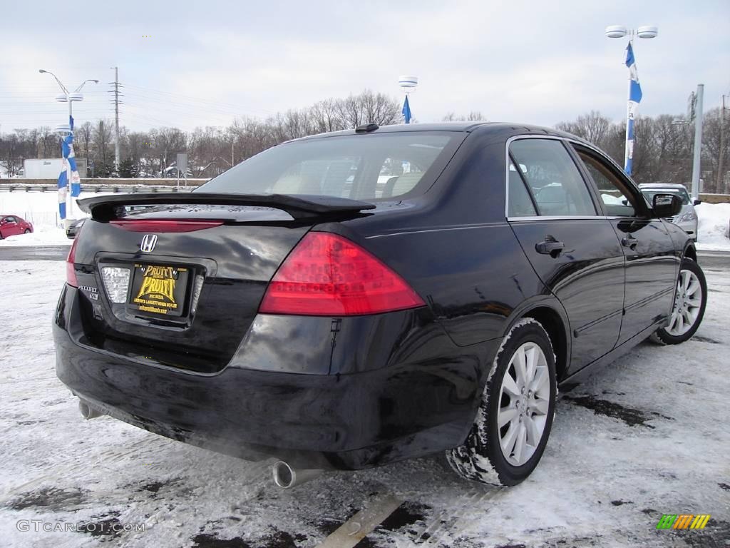 2006 Accord EX-L V6 Sedan - Nighthawk Black Pearl / Ivory photo #5