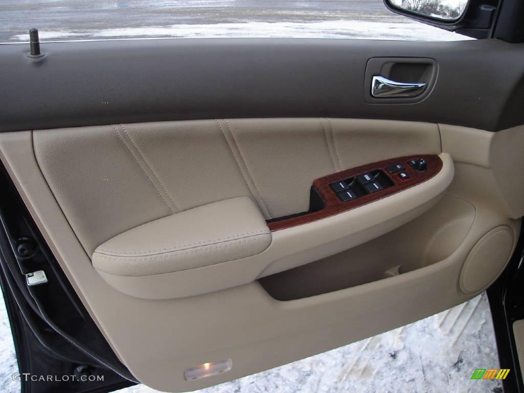 2006 Accord EX-L V6 Sedan - Nighthawk Black Pearl / Ivory photo #19