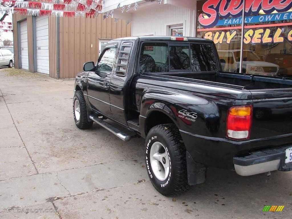 1999 Ranger XLT Extended Cab 4x4 - Black Clearcoat / Dark Graphite photo #4