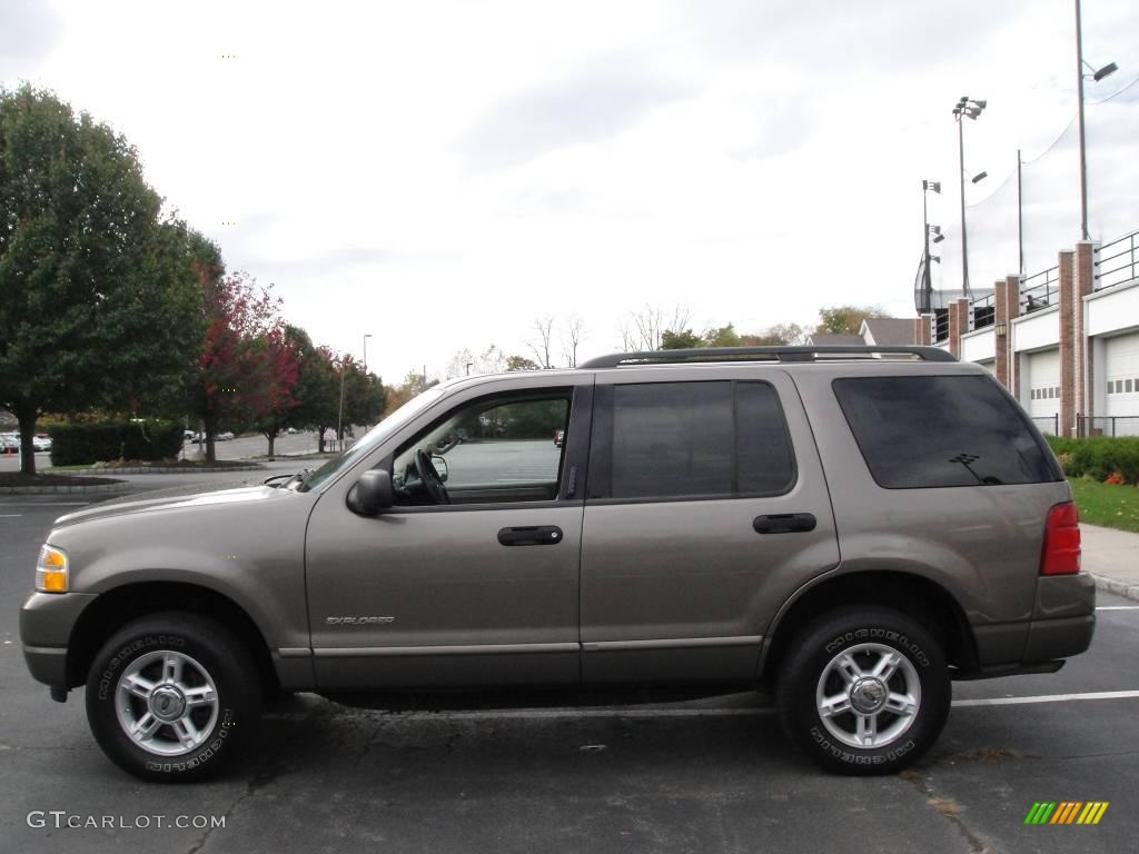 2004 Explorer XLT 4x4 - Mineral Grey Metallic / Medium Parchment photo #2