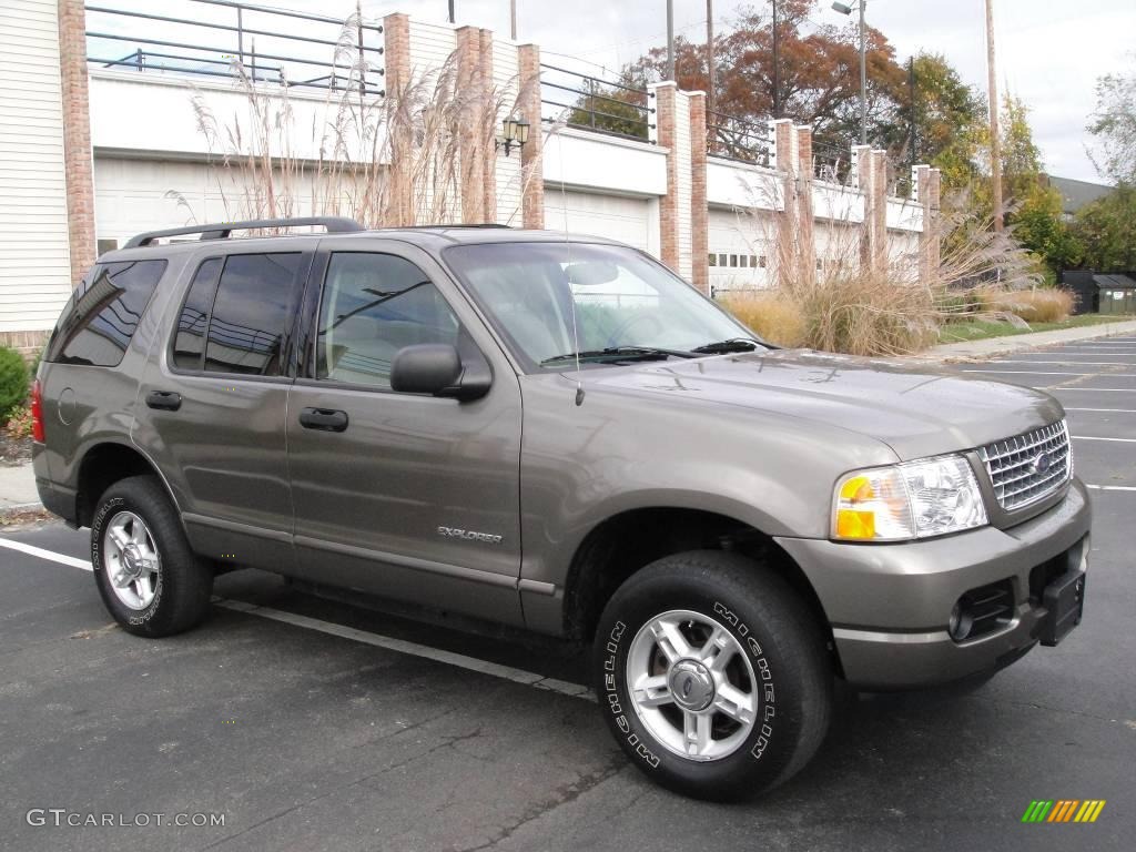 2004 Explorer XLT 4x4 - Mineral Grey Metallic / Medium Parchment photo #7