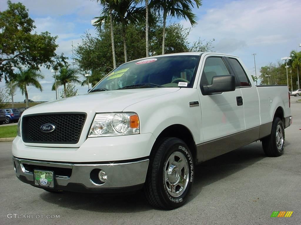 2006 F150 XLT SuperCab - Oxford White / Tan photo #8