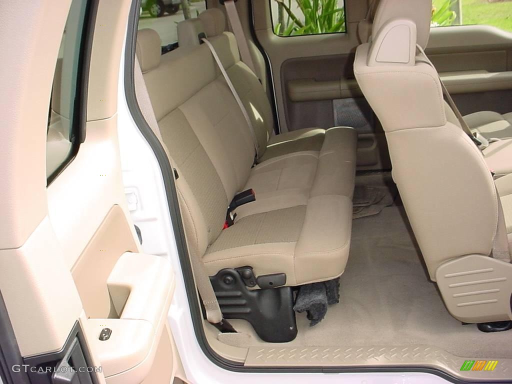 2006 F150 XLT SuperCab - Oxford White / Tan photo #12