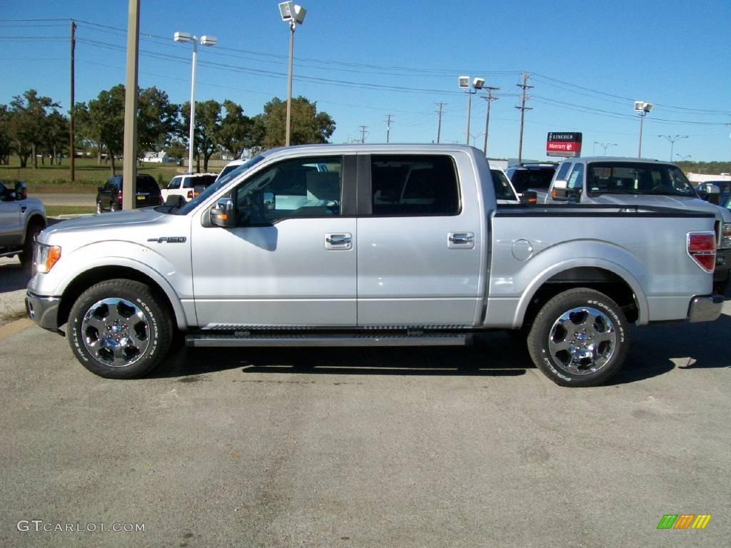 2010 F150 Lariat SuperCrew - Ingot Silver Metallic / Black photo #2