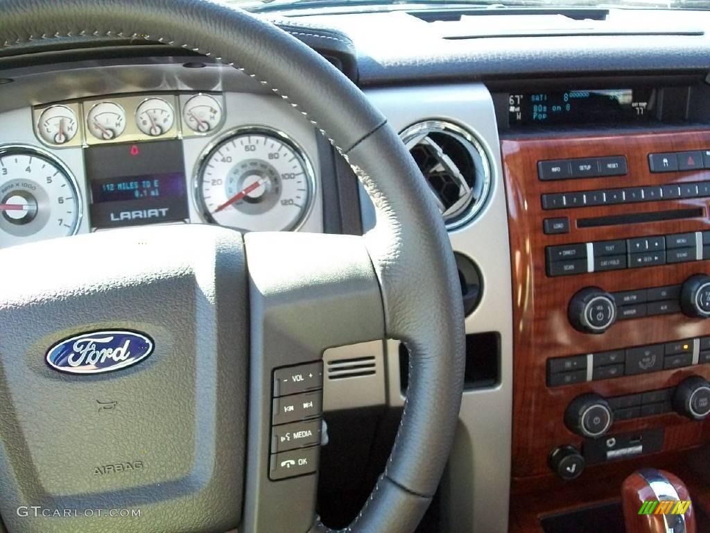 2010 F150 Lariat SuperCrew - Ingot Silver Metallic / Black photo #3