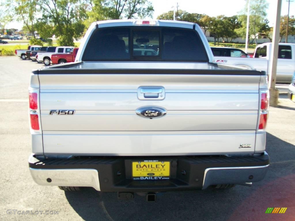 2010 F150 Lariat SuperCrew - Ingot Silver Metallic / Black photo #5