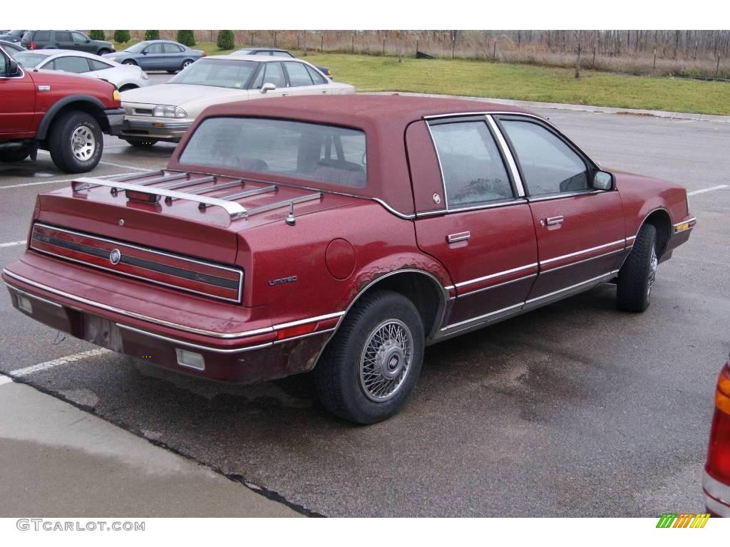 1989 Skylark Limited Sedan - Medium Garnet Red Metallic / Red photo #5