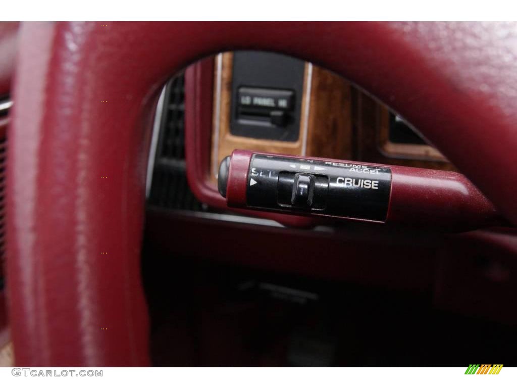 1989 Skylark Limited Sedan - Medium Garnet Red Metallic / Red photo #29