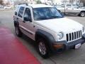 2004 Stone White Jeep Liberty Sport 4x4  photo #3