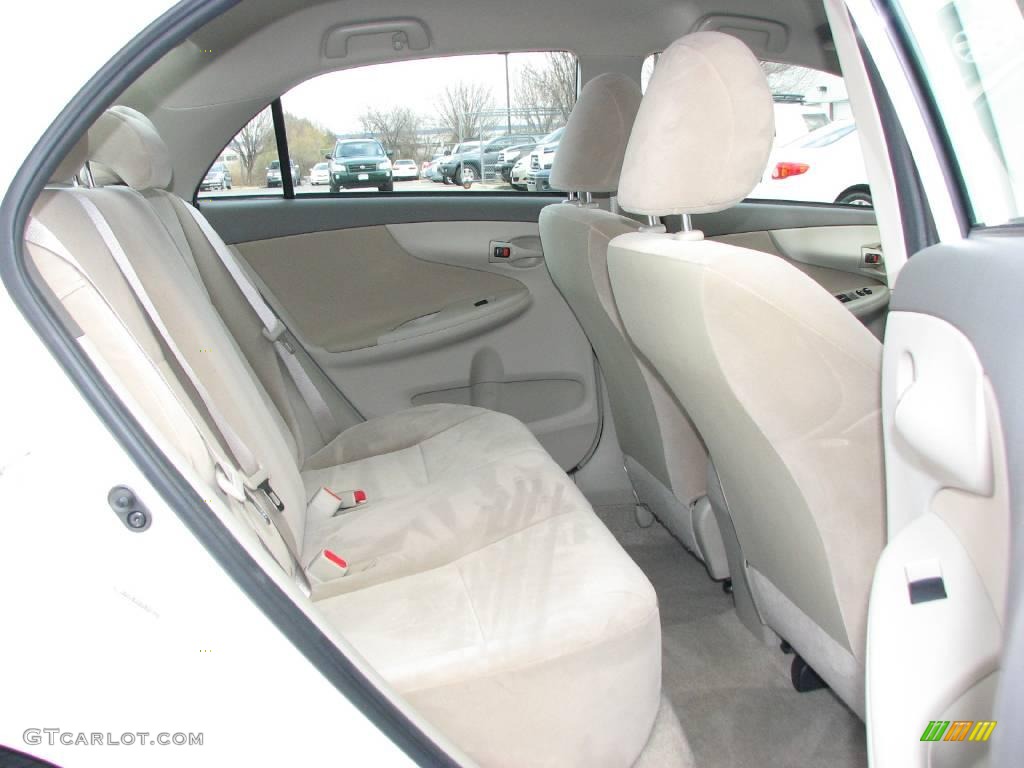 2009 Corolla LE - Super White / Bisque photo #10