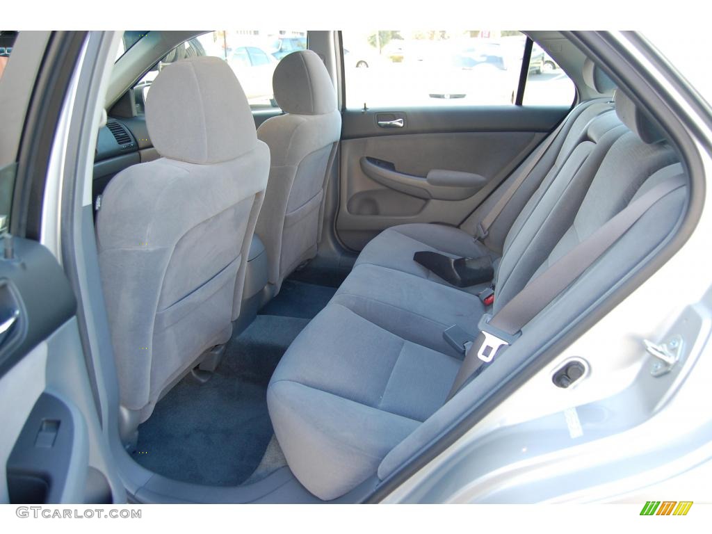 2006 Accord LX Sedan - Alabaster Silver Metallic / Gray photo #11