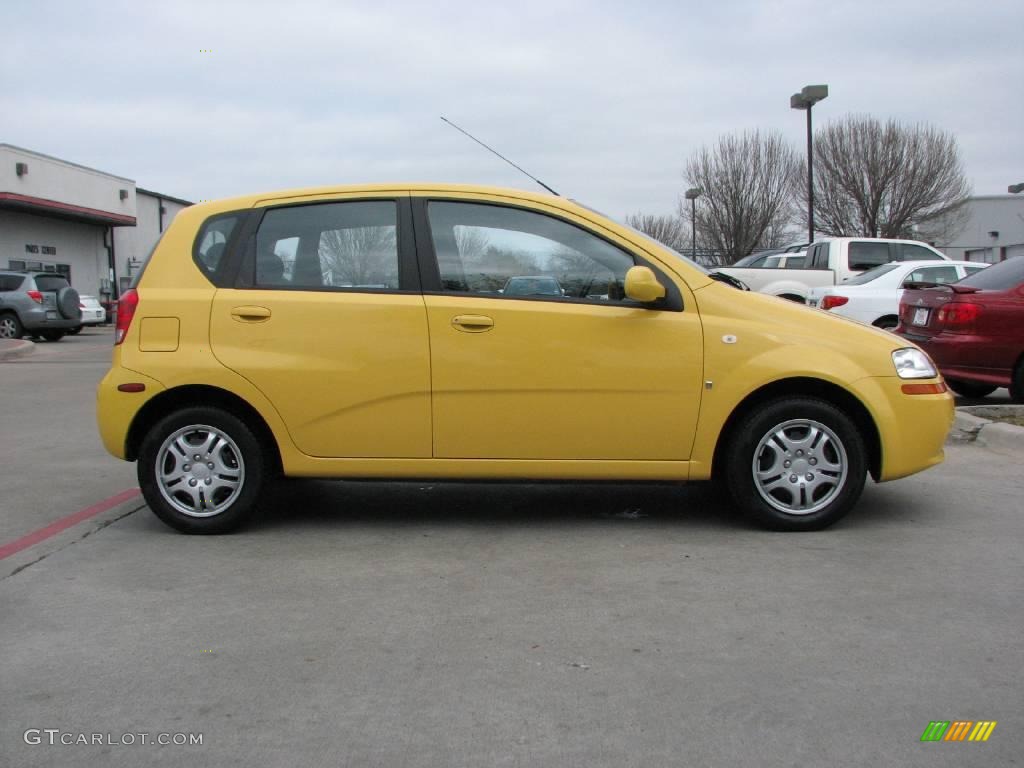 2007 Aveo 5 LS Hatchback - Summer Yellow / Charcoal Black photo #7