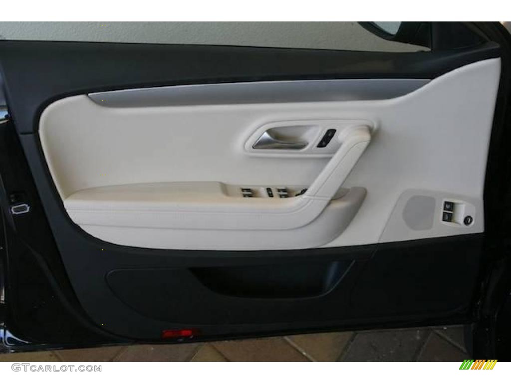 2010 CC Sport - Deep Black Metallic / Cornsilk Beige Two Tone photo #17