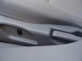 2009 Silver Moss Saturn Aura XE  photo #9