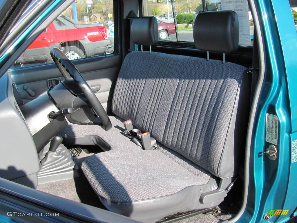1997 Hardbody Truck XE Regular Cab 4x4 - Vivid Teal Pearl Metallic / Dark Gray photo #15