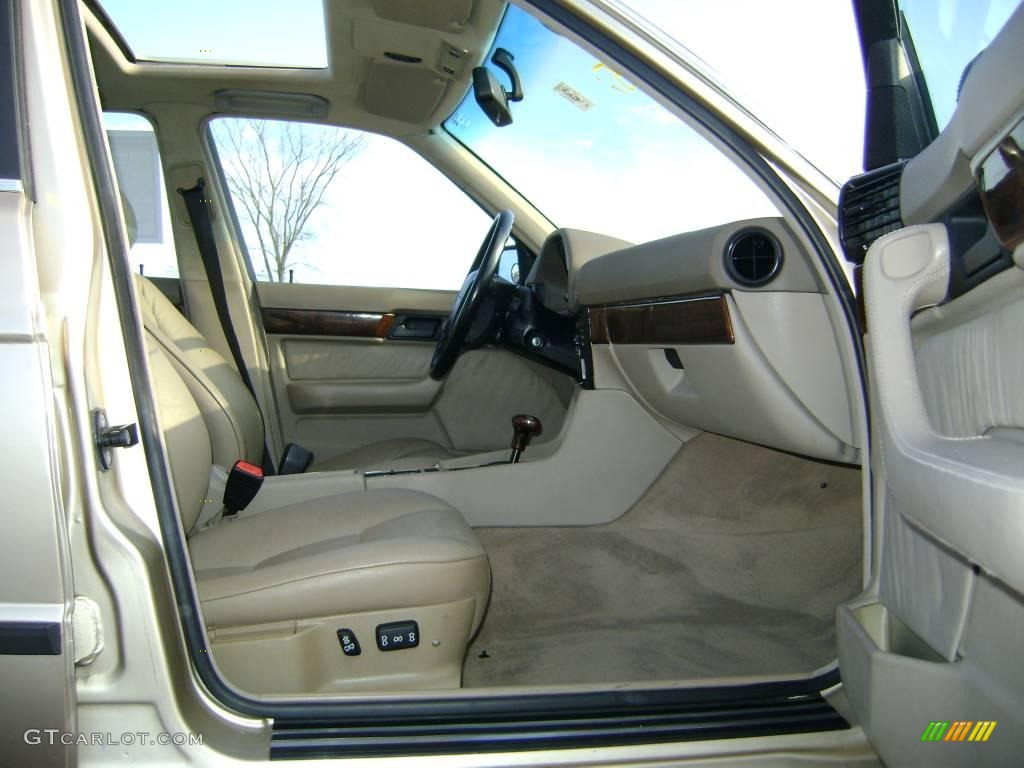 1995 5 Series 525i Sedan - Cashmere Beige Metallic / Beige photo #11