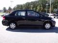 Super Black - Versa 1.6 Sedan Photo No. 6