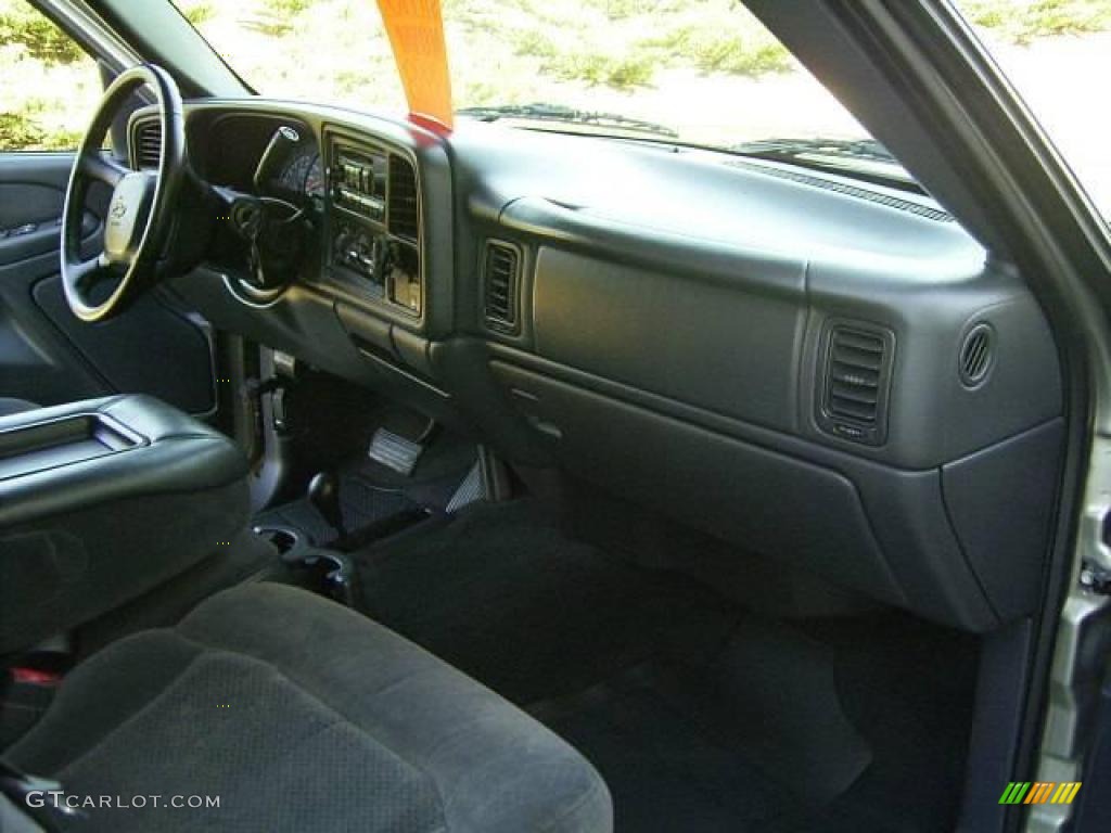 2002 Silverado 1500 LS Regular Cab 4x4 - Light Pewter Metallic / Graphite Gray photo #16