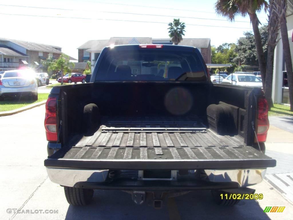 2005 Silverado 2500HD LS Crew Cab - Dark Gray Metallic / Dark Charcoal photo #3