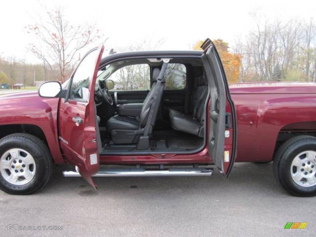 2008 Silverado 1500 LT Extended Cab 4x4 - Deep Ruby Metallic / Dark Titanium photo #15