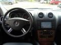 Black - ML 320 CDI 4Matic Photo No. 15