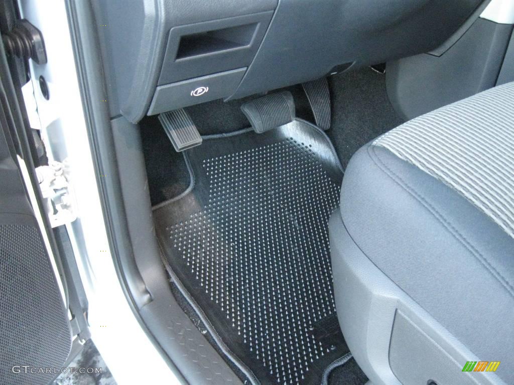 2010 Ram 1500 Big Horn Crew Cab - Stone White / Dark Slate Gray photo #13